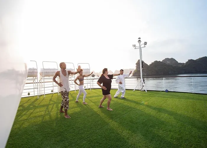 Mon Cheri Cruises 5*