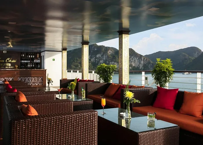  Mon Cheri Cruises Hạ Long