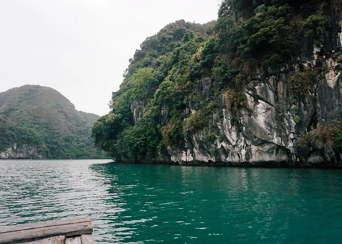  Mon Cheri Cruises Hạ Long