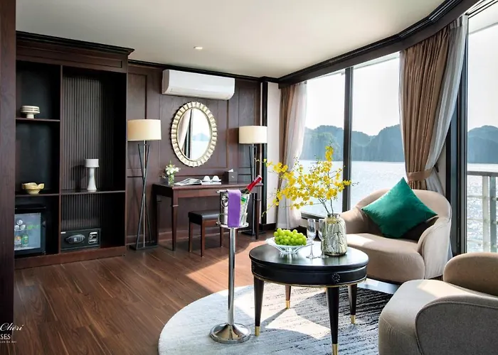  Mon Cheri Cruises Hạ Long